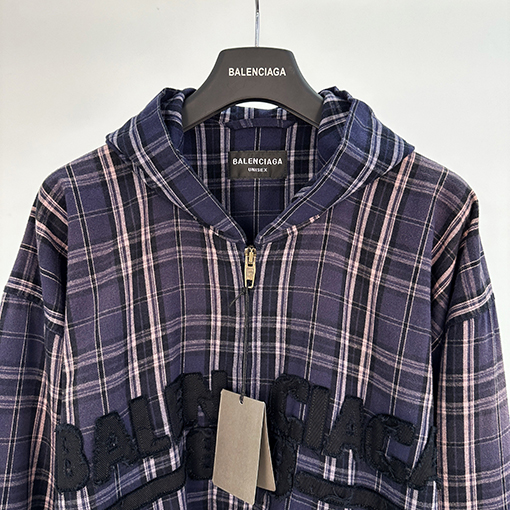 バレンシアガ BALENCIAGA チェック柄のフード付きジャケット