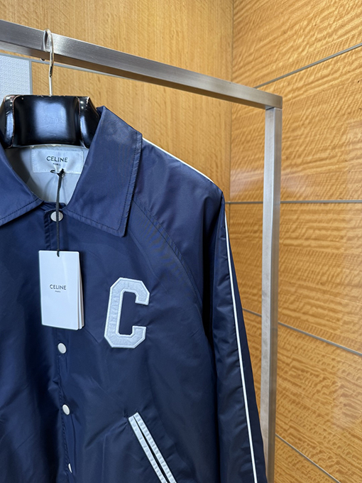 セリーヌスーパーコピー CELINE アップリケ付きボタンダウンベースボールカラージャケット