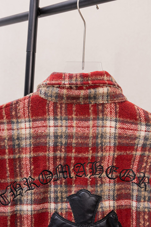 クロムハーツスーパーコピー クラシックなチェック柄レザーラベル刺繍りウール長袖シャツ