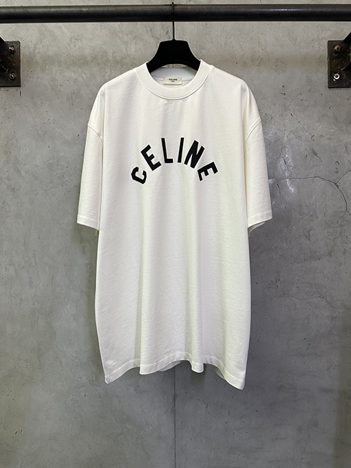 セリーヌ CELINE レターロゴ入り半袖Tシャツ