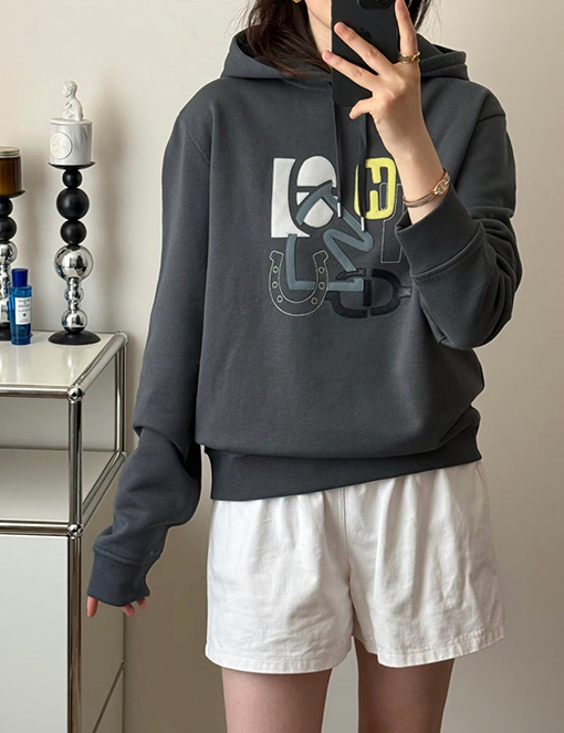 エルメススーパーコピー レザー刺繍入りパーカー