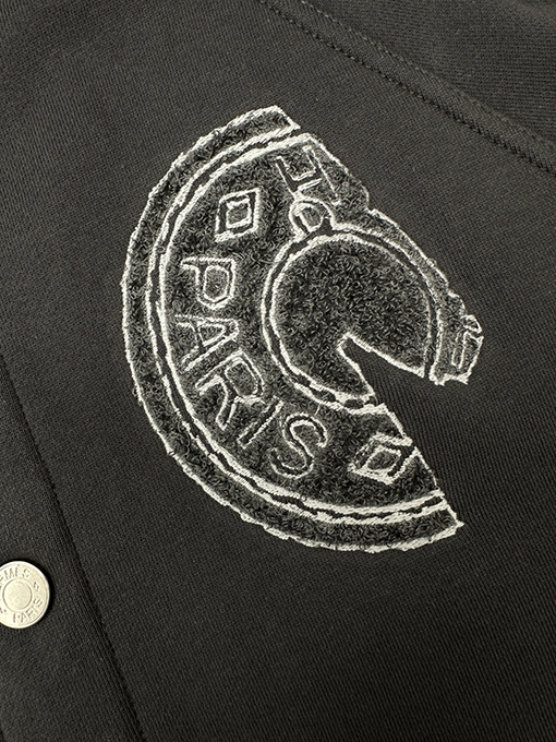エルメス サドルタオル刺繍入りベースボールジャケット
