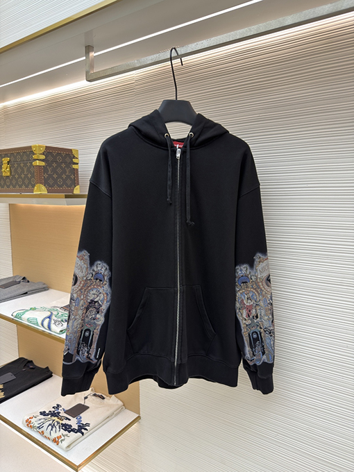シュプリーム袖に目のプリント入りコラボレーションデザインのフード付きジップアップスウェットシャツ