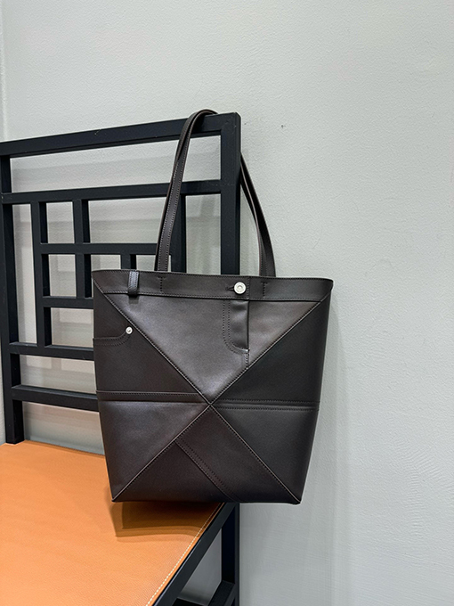 ロエベスーパーコピー Puzzle Tote ヴィンテージバッグ
