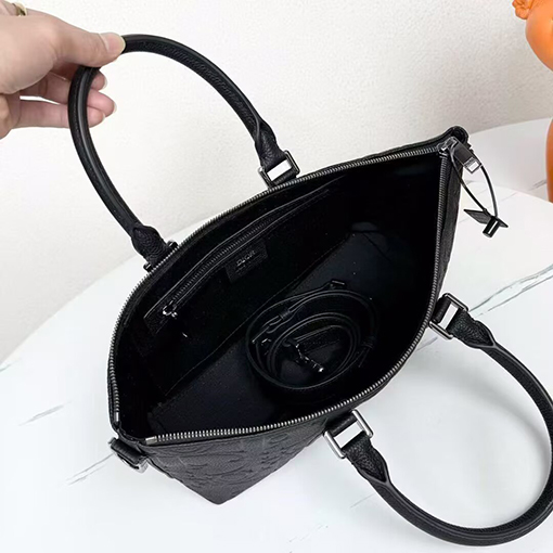 ディオールコピー クラシックでスタイリッシュな全面ロゴ入りクラッチバッグ/ショルダーバッグ