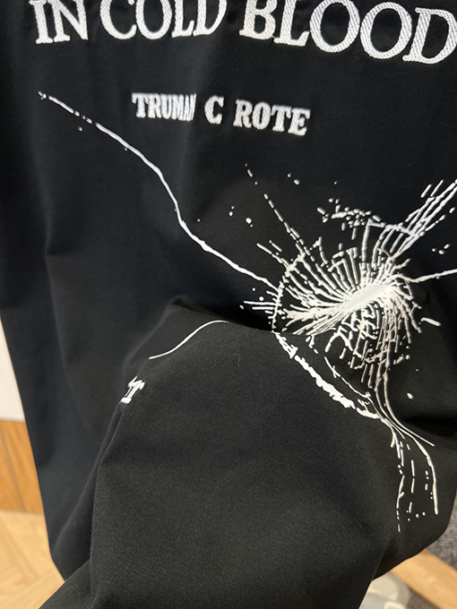 ディオール IN COLD BLOOD TRUMAN C ROTE DIOR 文字ロゴ刺繍プリント入りクルーネック半袖Tシャツ