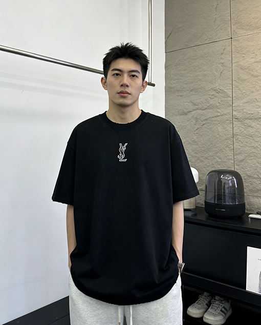 サンローランコピー Saint Laurent 文字ロゴプリントの半袖Tシャツ