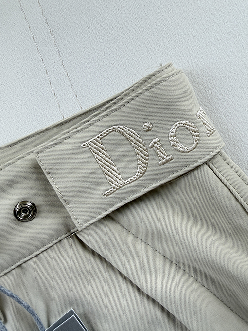 ディオール Dior ウエスト調節なカーゴショーツ