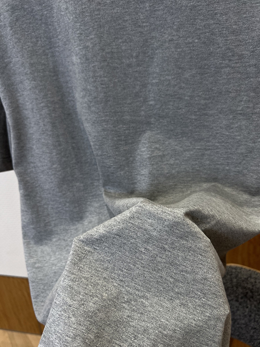 バーバリー チェック柄の襟カラーブロックデザインのクルーネック半袖Tシャツ