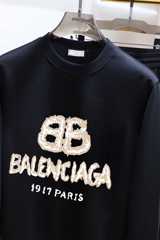 バレンシアガコピー Balenciaga 人気のトレンドクルーネックのスウェットシャツとパンツのセット