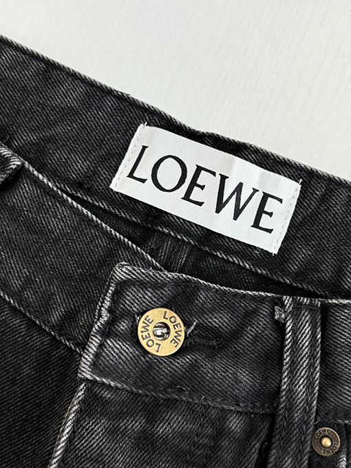 ロエベスーパーコピー Anagram デニム刺繍ジーンズ
