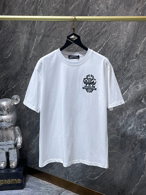 クロムハーツコピー サンスクリット語の剣とクロスの刺繍パッチワーク半袖Tシャツ