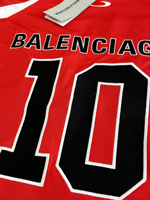 バレンシアガスーパーコピー Balenciaga NBA コラボレーションシリーズ 刺繍入りジャージー半袖Tシャツ