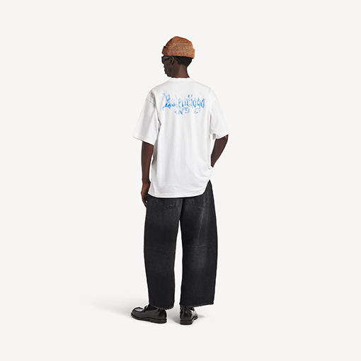 バレンシアガコピー BALENCIAGA ゴシック文字プリントの半袖Tシャツ