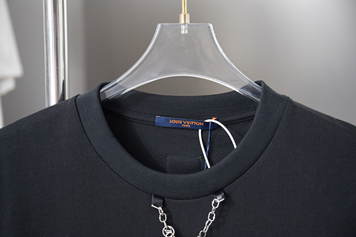 ルイヴィトン LV 新作グラフィティエンボス半袖Tシャツ