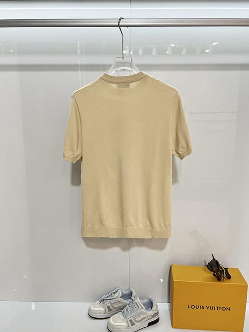 エルメススーパーコピー カラーブロックカラーの半袖ニットセーター