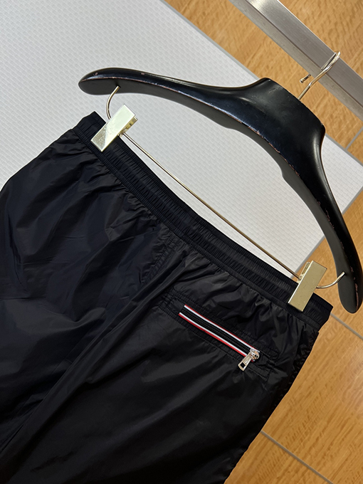 モンクレール ロゴ入りドローストリングカジュアルショーツ