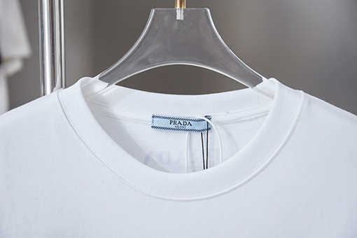プラダスーパーコピー PRADA 刺繍ロゴ入り半袖Tシャツ