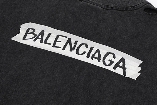 バレンシアガスーパーコピー Balenciaga クラシックなテープ付き長袖シャツ