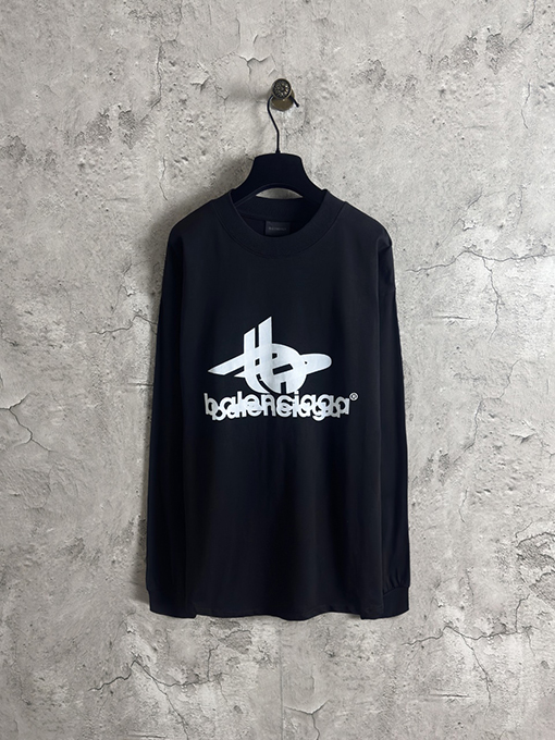 バレンシアガ Balenciaga ダブルイメージプリントの長袖シャツ