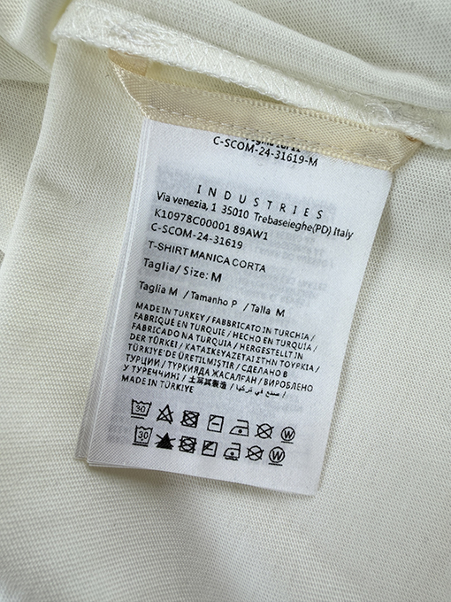 モンクレール Moncler ロゴ文字プリントの半袖Tシャツ
