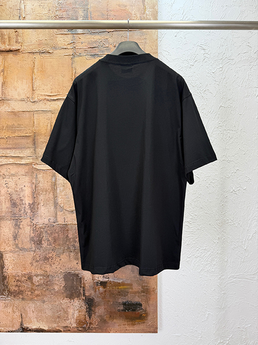 バレンシアガコピー BALENCIAGA クラシックな波のひび割れプリント半袖Tシャツ