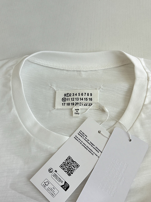 マルタンマルジェラスーパーコピー Maison Margiela デジタルプリントのゆったりとした半袖Tシャツ