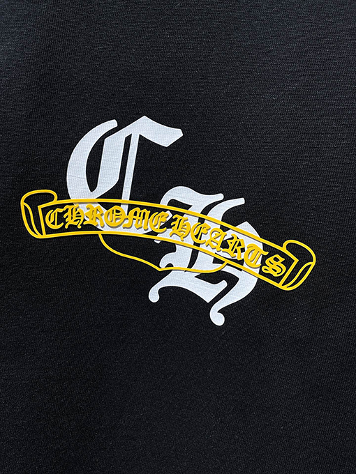 クロムハーツコピー サンスクリット語の印章ローラー彫刻フィルム半袖Tシャツ