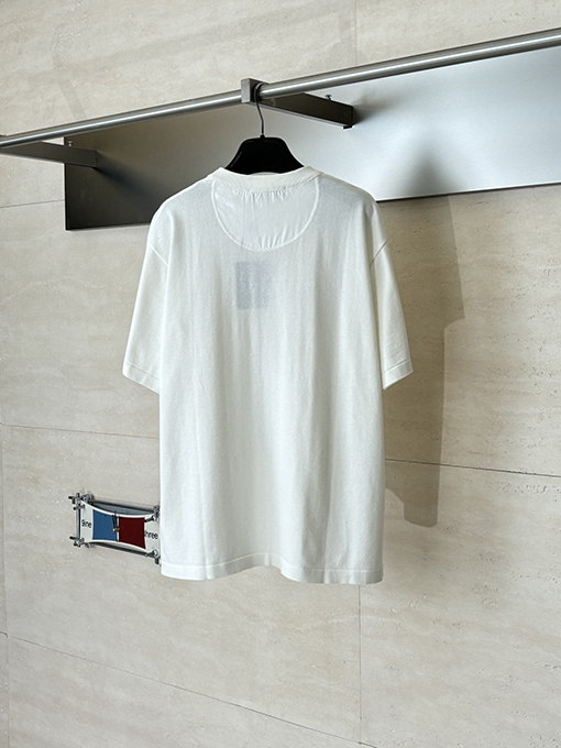 ルイヴィトンコピー Monogram ナイロンポケット付きニット半袖Tシャツ