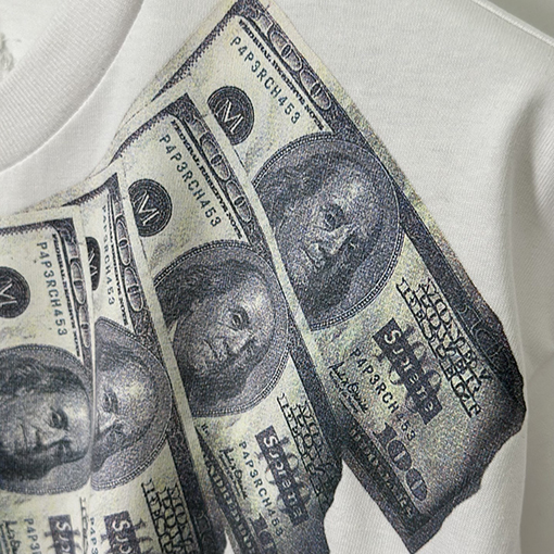 シュプリームコピー X マルタンマルジェラスーパーコピー MONEY S/S TOP コラボレーションによるゴールドフェザープリント半袖Tシャツ