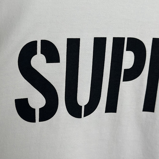 シュプリームスーパーコピーSupreme 26SS WORLD FAMOUS TEE アロー クラシック レター 半袖Tシャツ