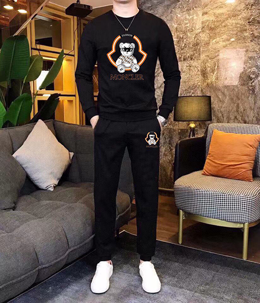 モンクレールコピー Moncler 人気のトレンドクルーネックのスウェットシャツとパンツのセット