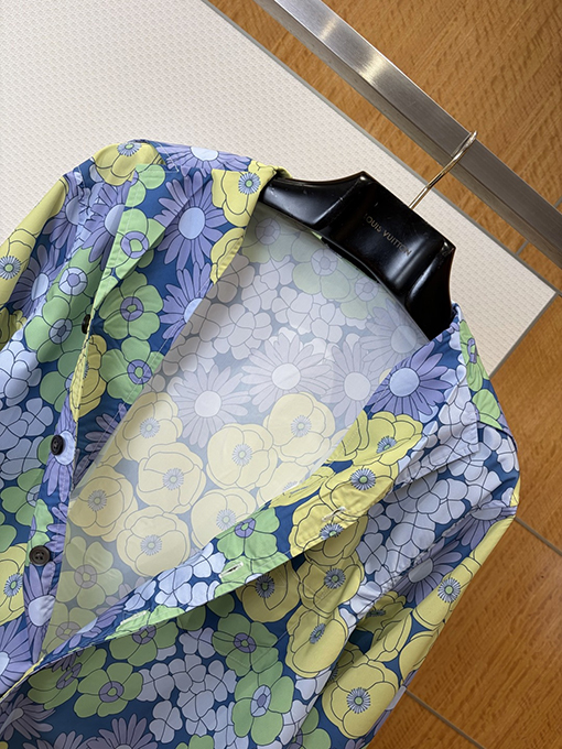 プラダ 花柄プリントの襟付き長袖シャツ