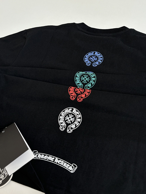 クロムハーツコピー レインボーホースシューロゴ入り半袖Tシャツ