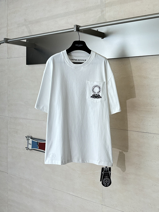 クロムハーツ ポケット付きホースシュークロス半袖Tシャツ