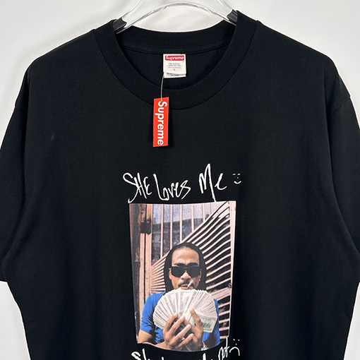 シュプリームスーパーコピー Supreme MAX B TEE ヒップホップアーティストのキャラクタープリント入り半袖Tシャツ