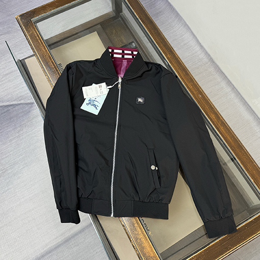 バーバリー BURBERRY 両面リバーシブルのカジュアルなベースボールジャケット