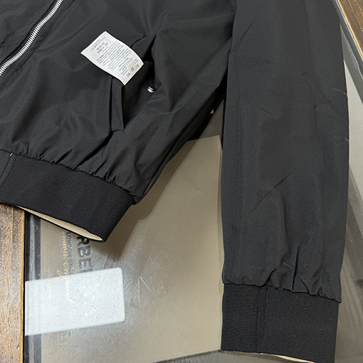 バーバリー BURBERRY 両面リバーシブルのカジュアルなベースボールジャケット
