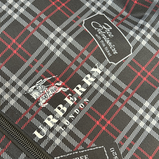 バーバリースーパーコピー BURBERRY 両面リバーシブルのカジュアルなフード付きジャケット