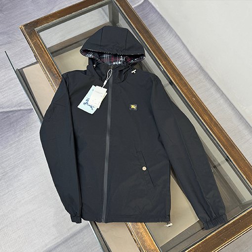 バーバリースーパーコピー BURBERRY 両面リバーシブルのカジュアルなフード付きジャケット
