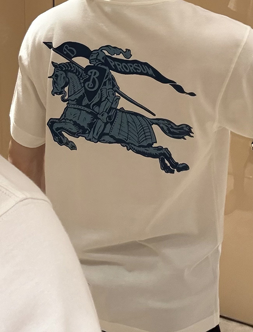 バーバリー BURBERRY ウォーホースプリント半袖Tシャツ