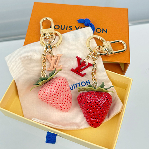 ルイヴィトンスーパーコピー LV Fruits イチゴのキーホルダー