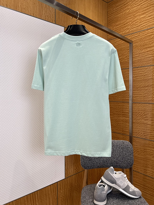 アミ ハート刺繍入りクルーネック半袖Tシャツ