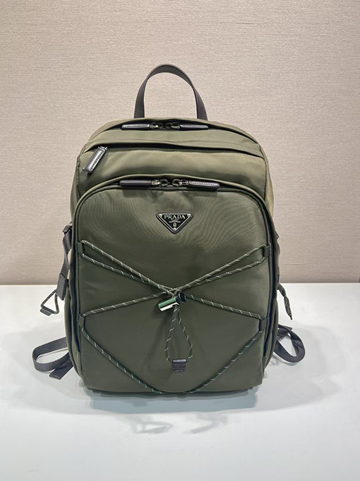 プラダ Re-Nylon 新しい多機能バックパック