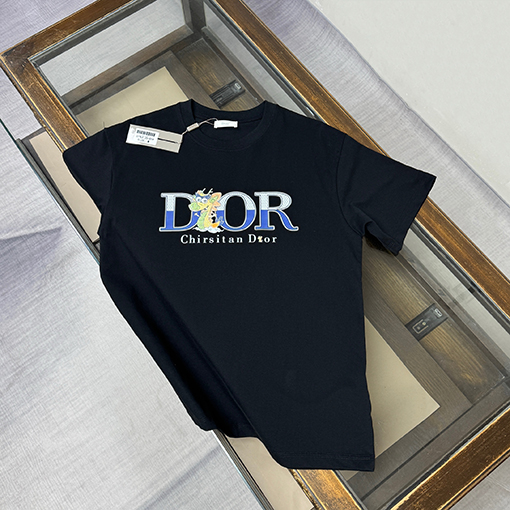 ディオール DIOR 胸にプリントのロゴが入った半袖Tシャツ