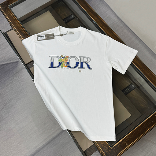 ディオール DIOR 胸にプリントのロゴが入った半袖Tシャツ