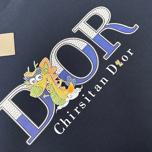 ディオール DIOR 胸にプリントのロゴが入った半袖Tシャツ