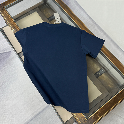 ディオール DIOR 胸にプリントのロゴが入った半袖Tシャツ