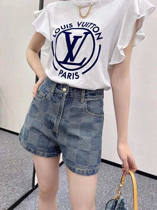 ルイヴィトンスーパーコピー チェック柄のデニムショートパンツ
