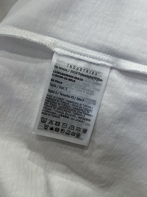 モンクレールスーパーコピー オフセットプリントのロゴ入りクルーネック半袖Tシャツ